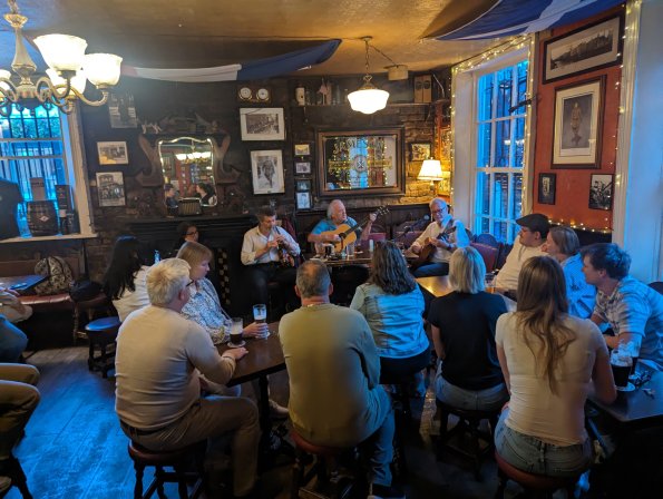 PXL_20240521_201108233